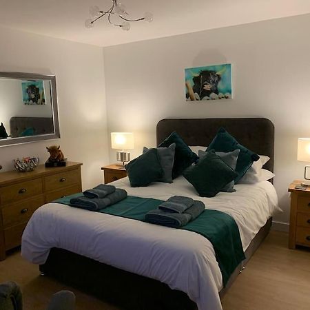 Skeabost Cruachan Cabin מראה חיצוני תמונה