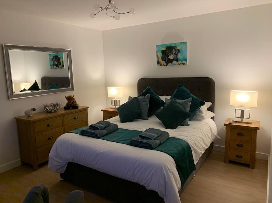 Skeabost Cruachan Cabin מראה חיצוני תמונה